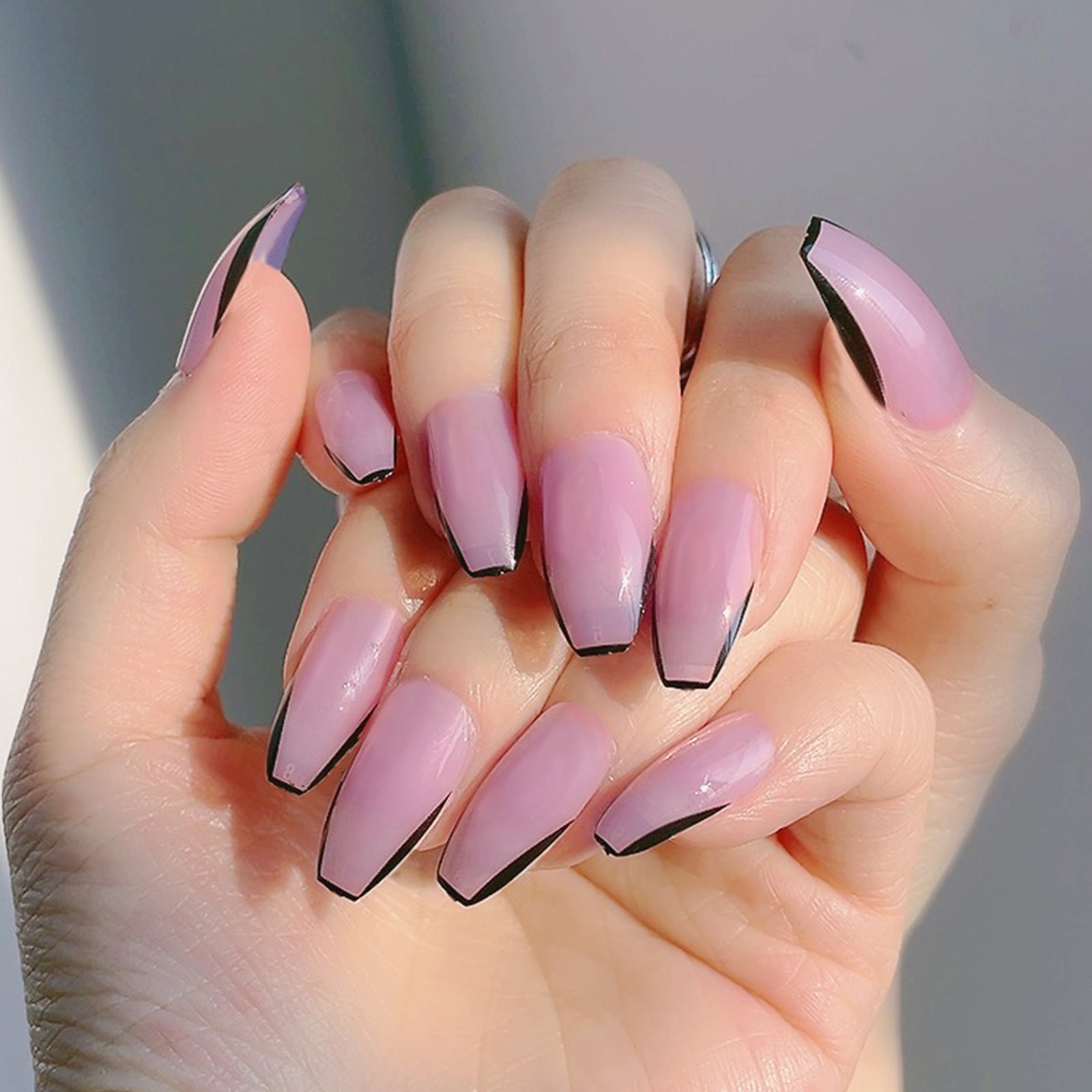 Pegatinas De Uñas Desnudas Francesas De Borde Negro al por mayor